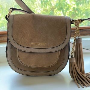 Michael Kors Dunn crossbody in tan suede